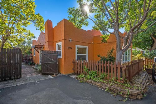 6704 Garden Ave, West Palm Beach, FL, 33405-4512 | Card Image