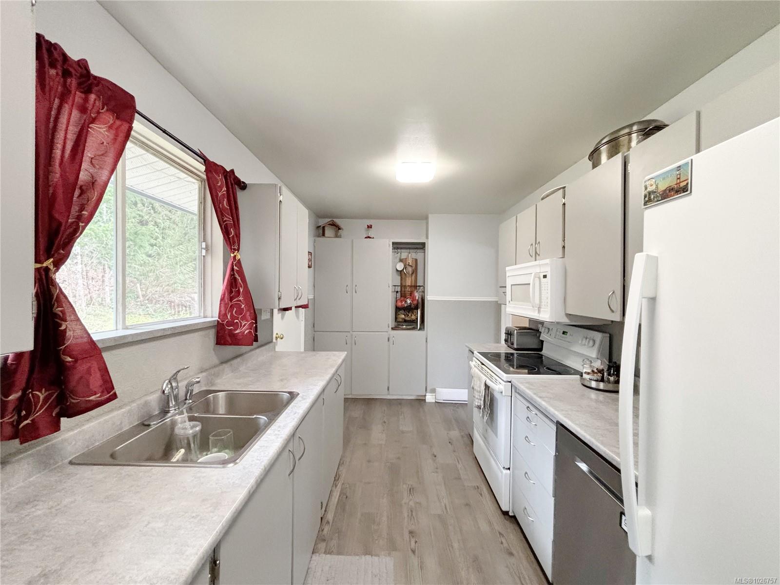 Residential in Gold River 2