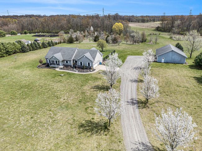 829 Wadaduga Ln, House other with 4 bedrooms, 3 bathrooms and null parking in Niles MI | Image 28