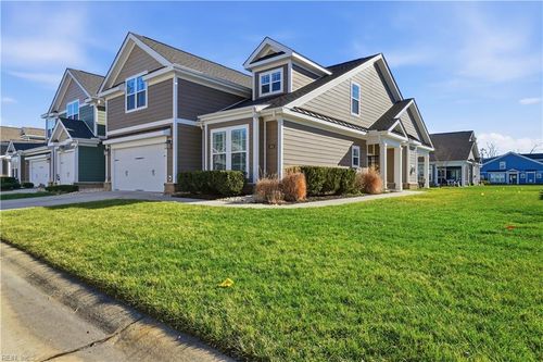 204 Thornwood Dr, Suffolk, VA, 23435-1663 | Card Image