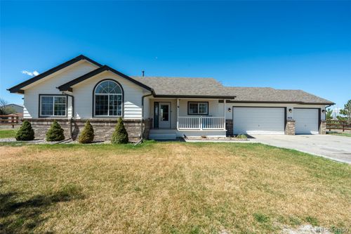 905 Pawnee St, Strasburg, CO, 80136-8049 | Card Image