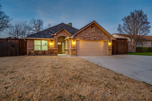 5613 Marlene Dr, Haltom City, TX, 76148-3741 | Card Image