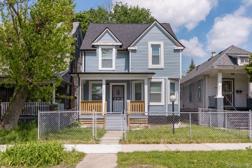 5442 Iroquois St, Detroit, MI, 48213-2987 | Card Image