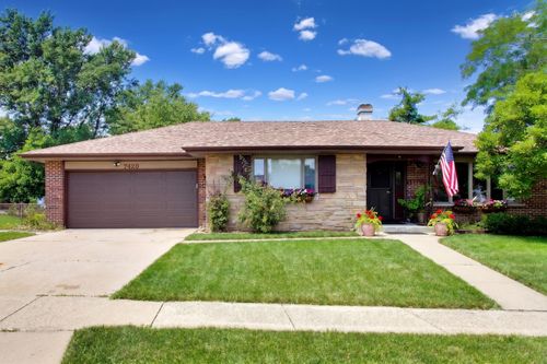 7420 Gladiola Ave, Hanover Park, IL, 60133-3210 | Card Image