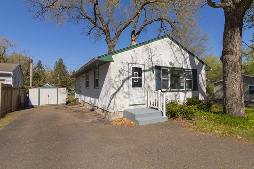 105 Warner Ave S, Willernie, MN, 55090-7713 | Card Image