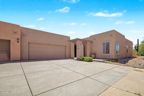 13792 E Langtry Ln, Tucson, AZ, 85747-9633 | Card Image