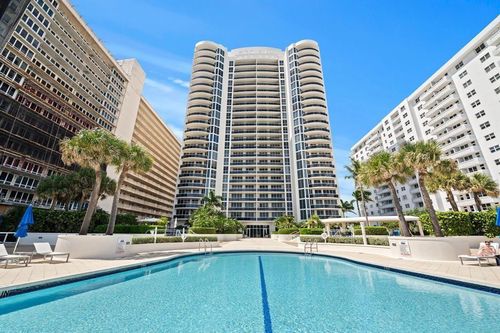1005-4240 Galt Ocean Dr, Fort Lauderdale, FL, 33308-6139 | Card Image