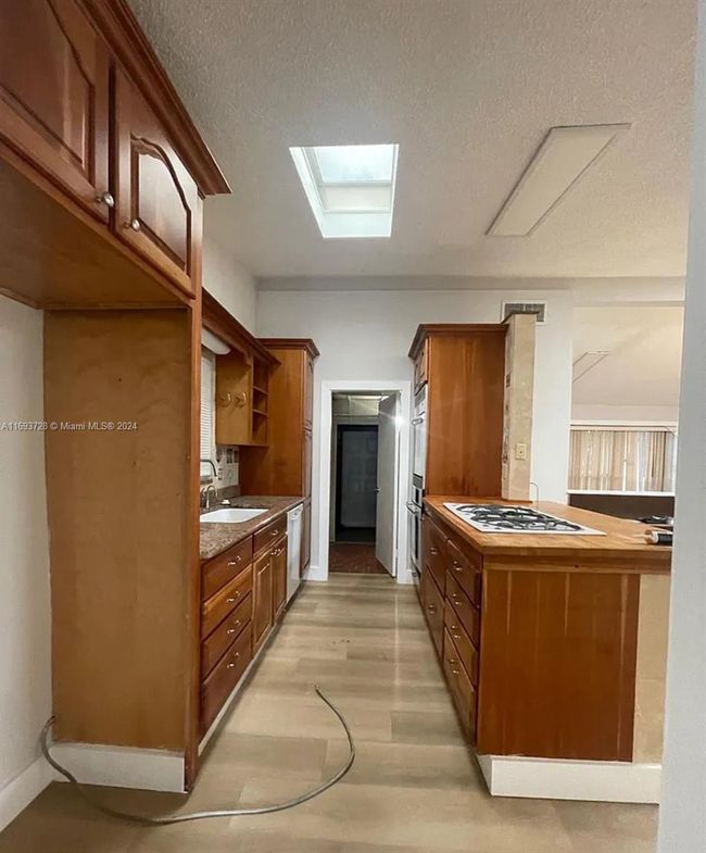 1512 Sw 5 Th St, House other with 3 bedrooms, 2 bathrooms and null parking in Fort Lauderdale FL | Image 9
