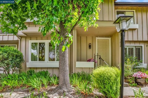 1430 Tampico Pl, Walnut Creek, CA, 94598-2925 | Card Image