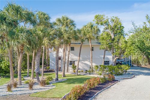 2042 Wild Lime Dr, SANIBEL, FL, 33957-2406 | Card Image