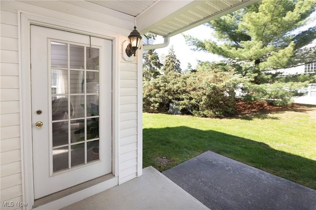Private and peaceful out door space | Image 33
