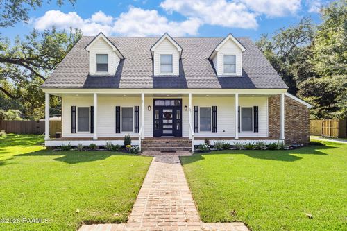 125 Donald Dr, Lafayette, LA, 70503-3765 | Card Image