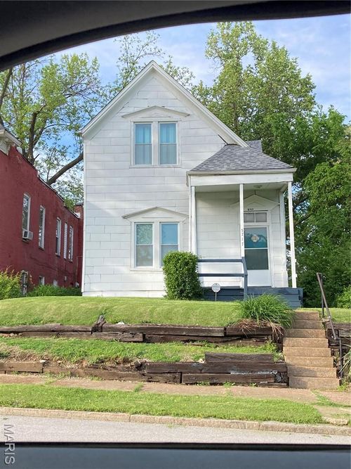 5717 Lotus Ave, Saint Louis, MO, 63112-4019 | Card Image