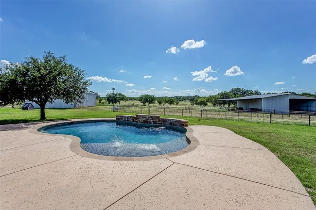 601 County Road 3525, Home with 3 bedrooms, 3 bathrooms and null parking in Paradise TX | Image 5