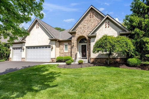 32-6991 Carroll Cir, Blacklick, OH, 43004-9126 | Card Image