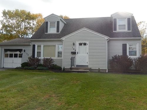 129 Roselawn Cres, Fairport, NY, 14450-1325 | Card Image