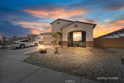 11977 Galeta Way, Victorville, CA, 92392-4416 | Card Image