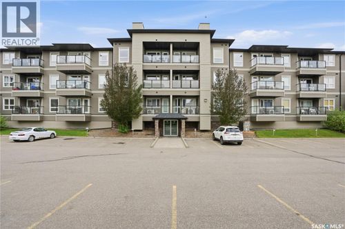 5314-110 Willis Cres, Saskatoon, SK, S7T0N5 | Card Image