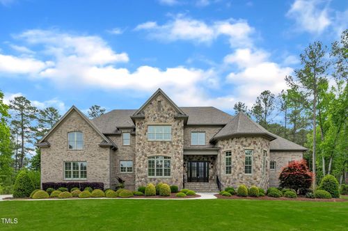 628 Carolina Crossings Dr, Apex, NC, 27523-6092 | Card Image