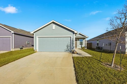 9012 Red Fox Trl, McKinney, TX, 75071-4081 | Card Image