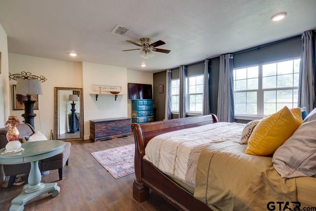 207 Inwood Dr, House other with 4 bedrooms, 3 bathrooms and null parking in Palestine TX | Image 27