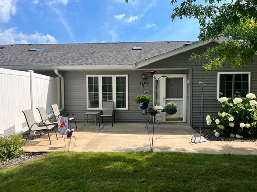 4422 W Heartland Drive, Eau Claire, WI, 54701 | Card Image