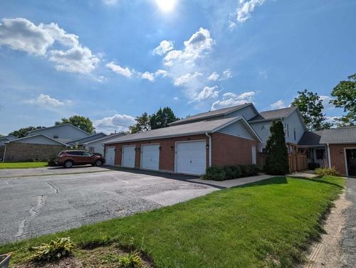 219 Wethington Dr, Wauconda, IL, 60084-1561 | Card Image