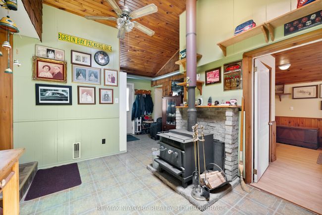 527 Pinecrest Rd, House other with 2 bedrooms, 1 bathrooms and 6 parking in Port Colborne ON | Image 10