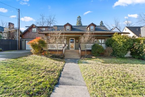 285 Beach Street, Ashland, OR, 97520 | Card Image