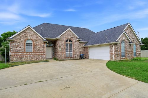 1620 Oak Creek Dr, Hurst, TX, 76054-3309 | Card Image