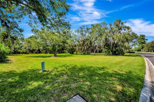 1846 Amberwynd Cir W, Palmetto, FL, 34221-5641 | Card Image