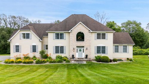 125 Duke Dr, Carmel, NY, 10512-1598 | Card Image