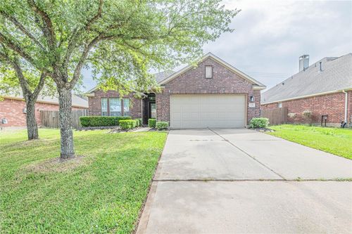 3318 Cactus Heights Ln, Pearland, TX, 77581-3536 | Card Image