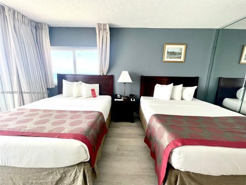 510-19201 Collins Ave, Sunny Isles Beach, FL, 33160-2202 | Card Image