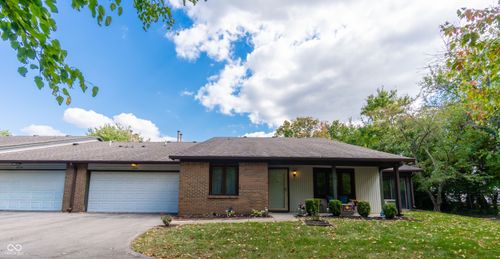 2581 N Willow Way, Indianapolis, IN, 46268-1364 | Card Image