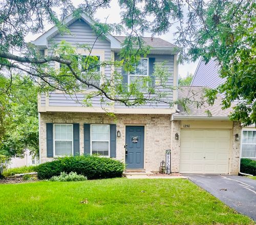 1250-1250 N Split Oak Cir, Round Lake Beach, IL, 60073-4679 | Card Image