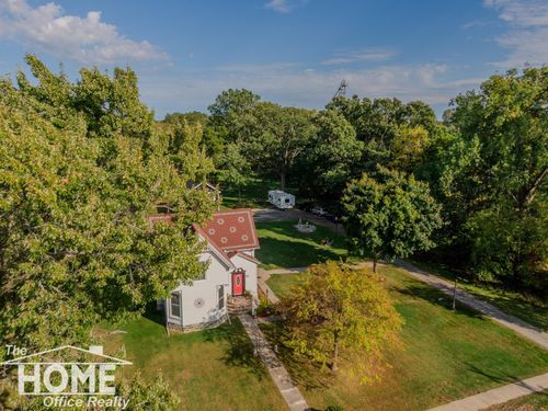 411 S Shiawassee St, Corunna, MI, 48817-1643 | Card Image