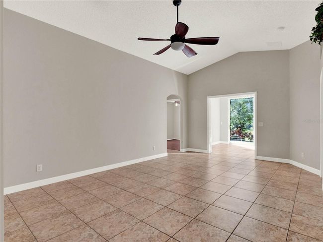 9420 Azalea Ridge Way, House other with 3 bedrooms, 2 bathrooms and null parking in GOTHA FL | Image 9
