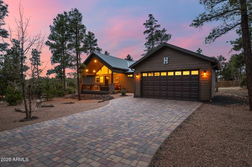 120 N Retreat Dr, Show Low, AZ, 85901-4567 | Card Image