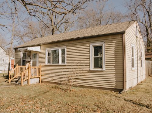 1886 N Fort Ave, Springfield, MO, 65803-1816 | Card Image