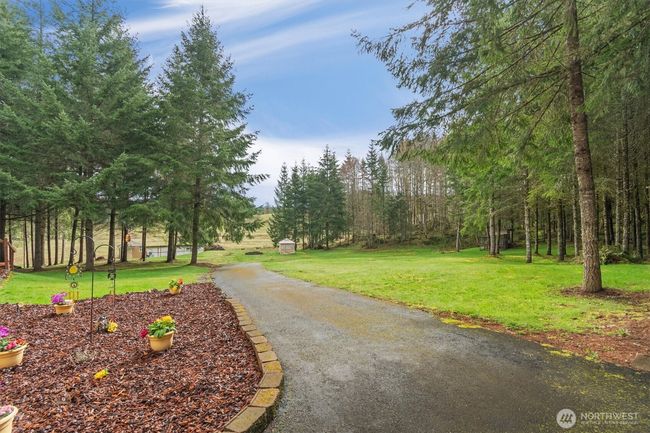 Paved Driveway | Image 29