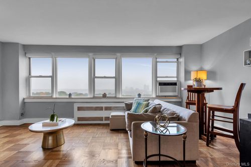 apt-1208-4555 Henry Hudson Pkwy, Bronx, NY, 10471-3840 | Card Image