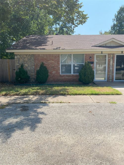 a-904 N Frances St, Terrell, TX, 75160-2189 | Card Image