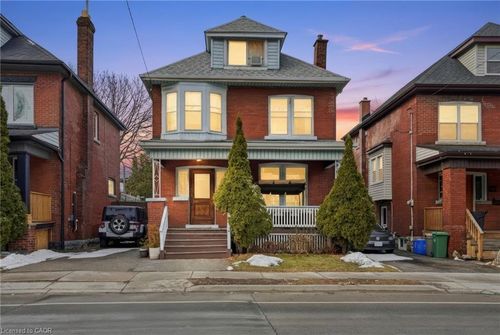 68 Gage Ave S, Hamilton, ON, L8M3C9 | Card Image