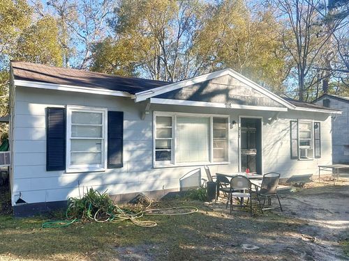 718 E Brookwood Pl, Valdosta, GA, 31601-4135 | Card Image