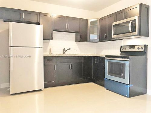 a-7650 Sw 10th Ct, North Lauderdale, FL, 33068-3241 | Card Image