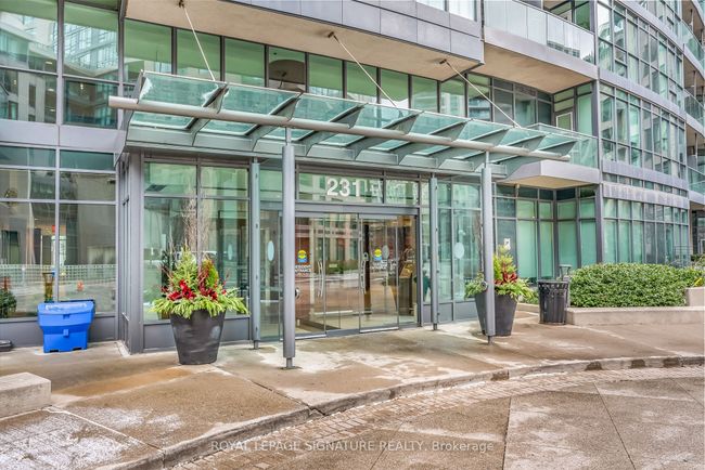 1701 - 231 Fort York Blvd, Condo with 2 bedrooms, 1 bathrooms and 1 parking in Toronto ON | Image 40