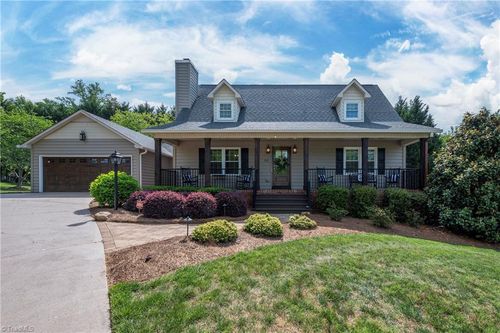 103 Camille Ct, King, NC, 27021-9299 | Card Image