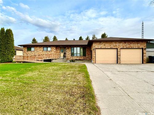 537 Fir Cres, Carrot River, SK, S0E0L0 | Card Image