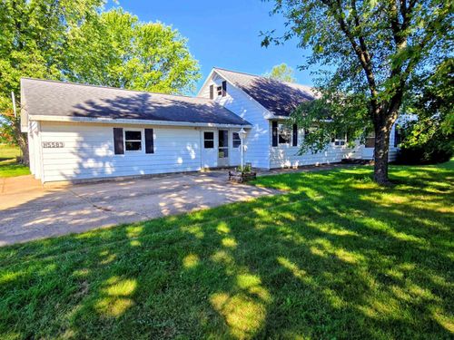 N5583 County Rd W, PRINCETON, WI, 54968-8621 | Card Image